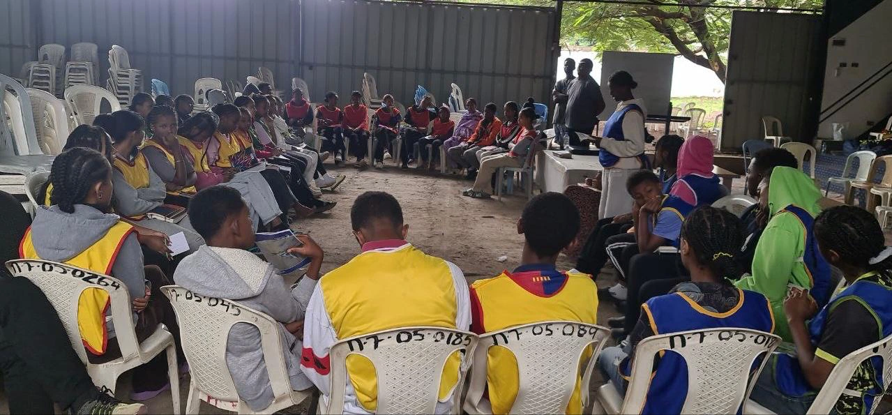 Community members gathered for a REACH Ethiopia program
